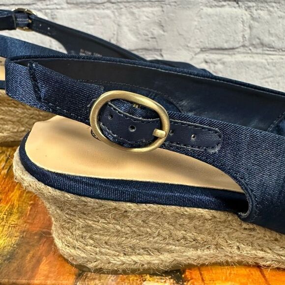 Bella Vita Women’s Kimora Wedge Espadrille Sandals Navy Thai Silk 10M NEW - Picture 4 of 13